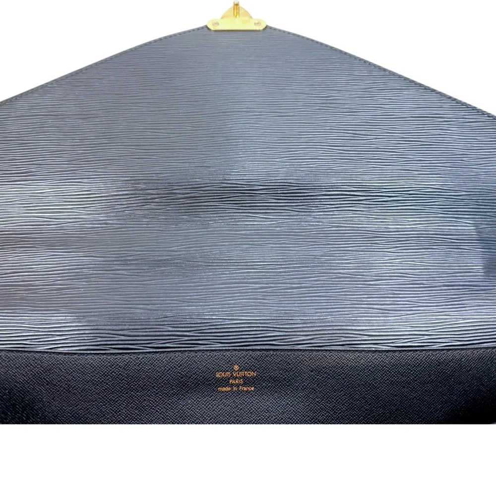 Vintage Louis Vuitton Black Epi Leather Briefcase w/ Key